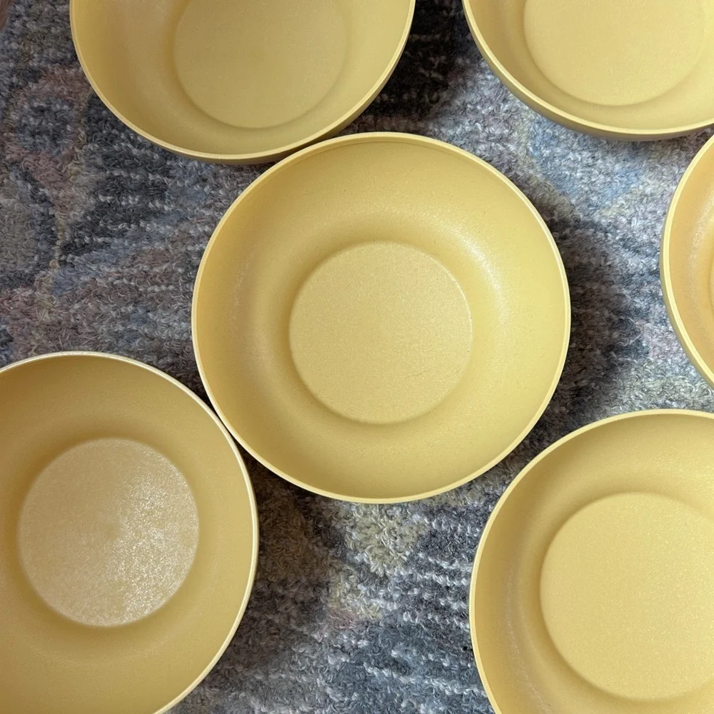 Vintage Salad Bowls Tupperwear